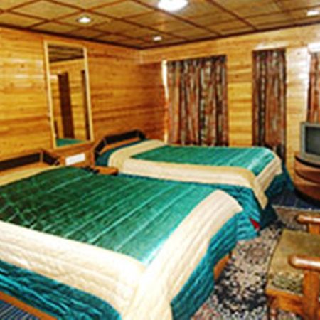Broadway Hotel Darjeeling  Eksteriør billede