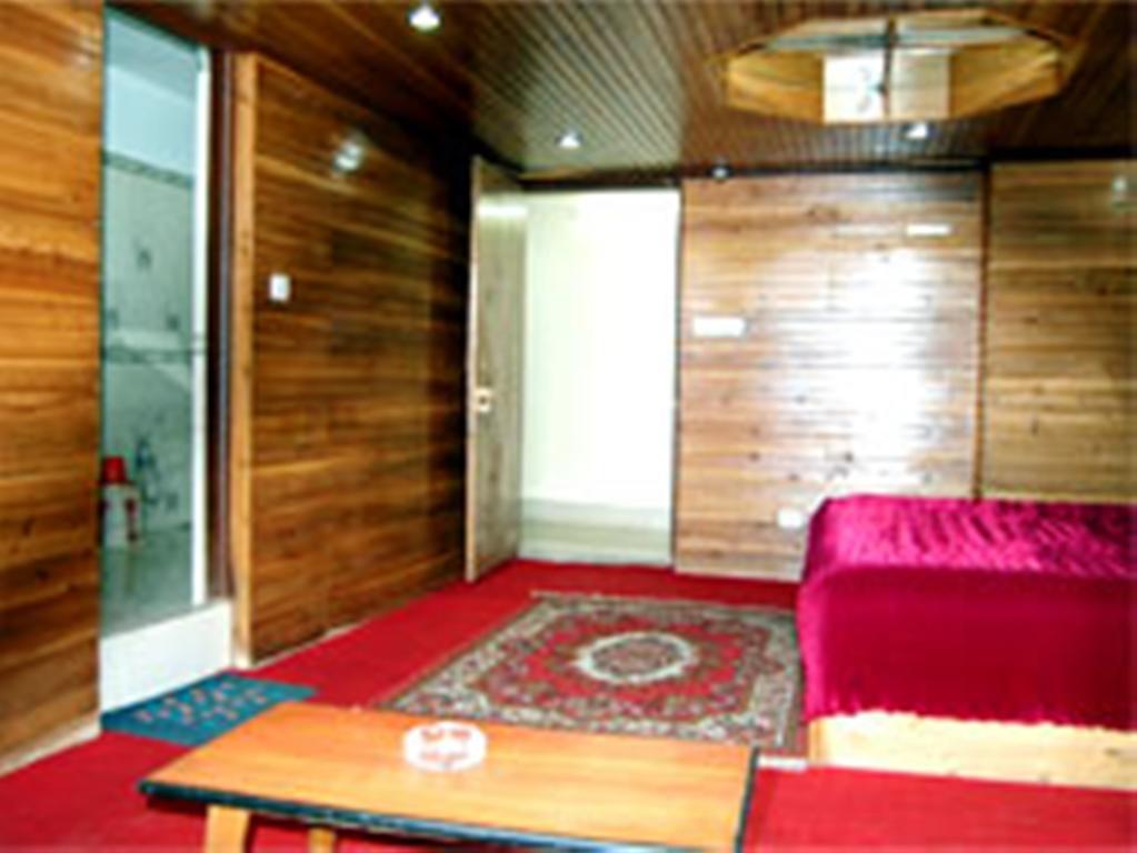 Broadway Hotel Darjeeling  Eksteriør billede