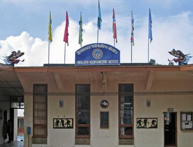 Broadway Hotel Darjeeling  Eksteriør billede