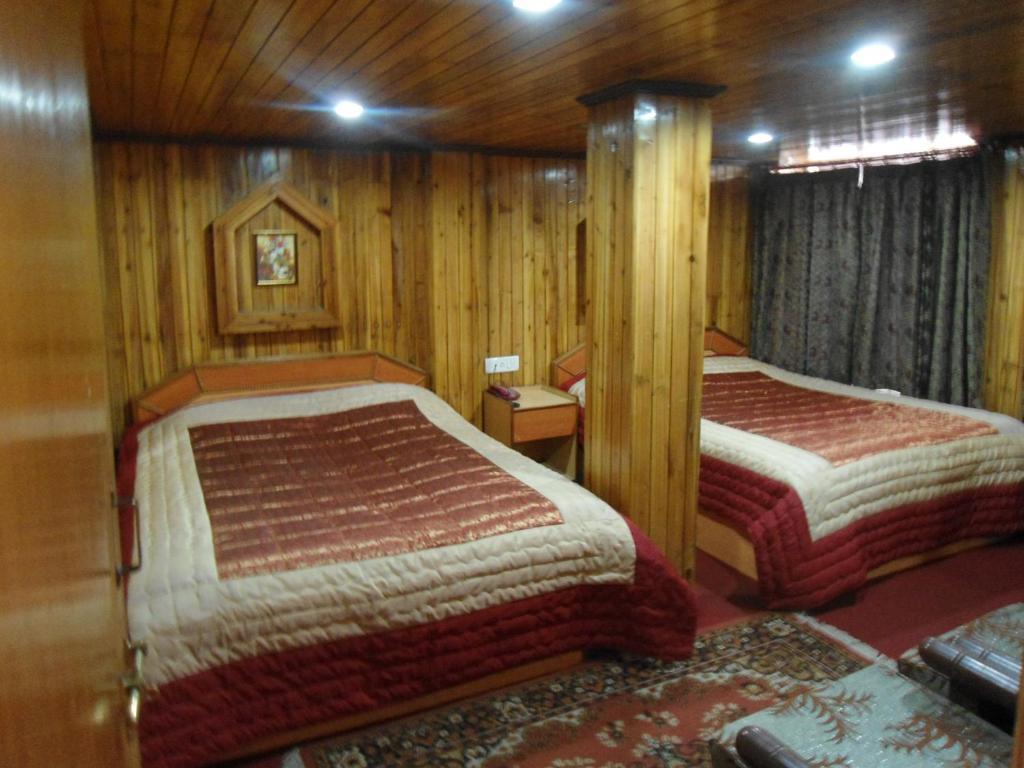 Broadway Hotel Darjeeling  Værelse billede