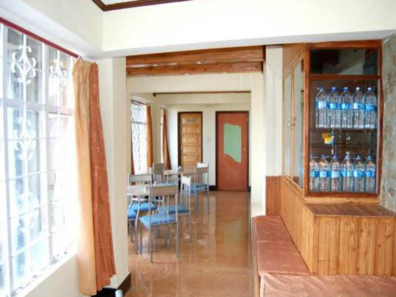 Broadway Hotel Darjeeling  Eksteriør billede